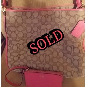 Coach Lexi Handbag & Matching Wristlet